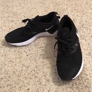 Nike Running Odyssey React size 8